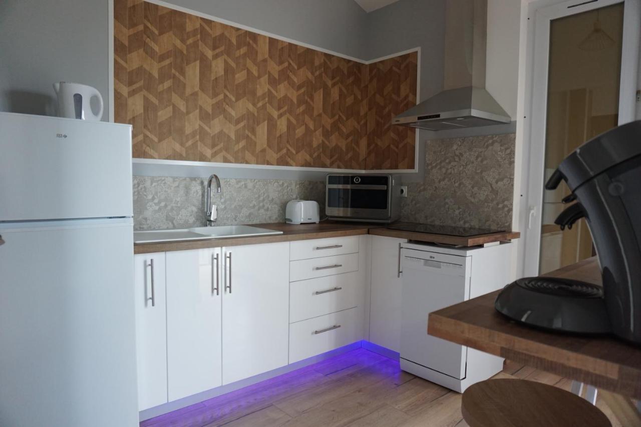 Appart Cosy 4 Personnes Avec Terrasse 永河畔拉罗什 外观 照片
