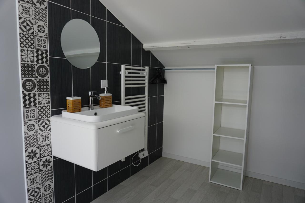Appart Cosy 4 Personnes Avec Terrasse 永河畔拉罗什 外观 照片
